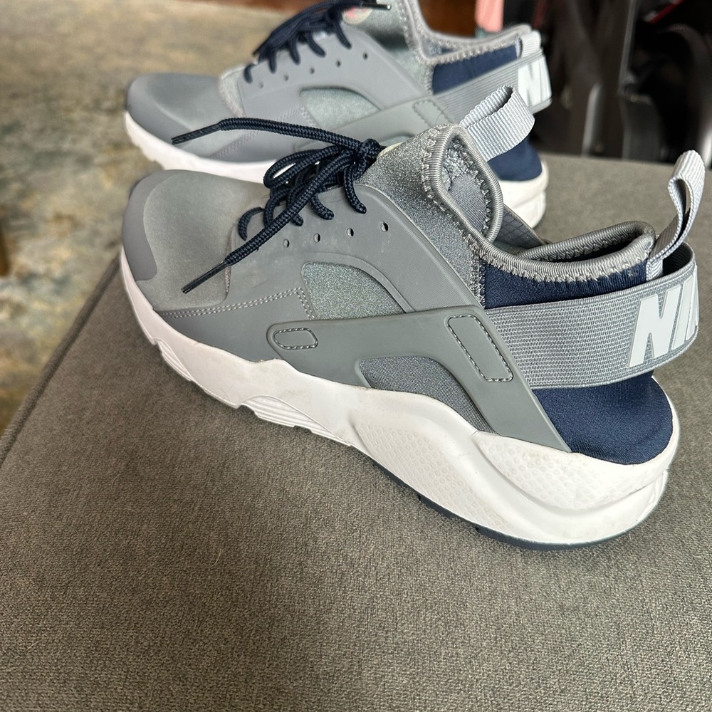 Nike Men’s Air Huarache Sneakers